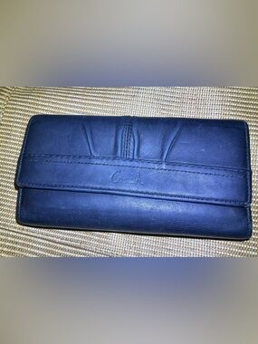 Coach Deep Black Leather Fold-Over Clutch | Vintage